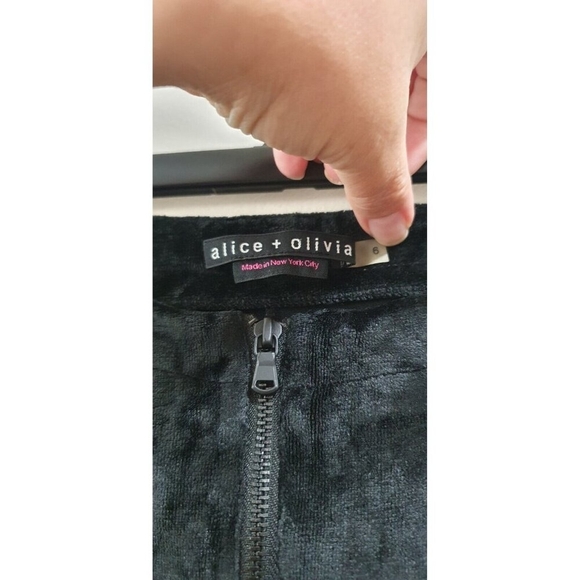 alice + olivia Women's Front Zip Leggings Sze 6 - Picture 5 of 8